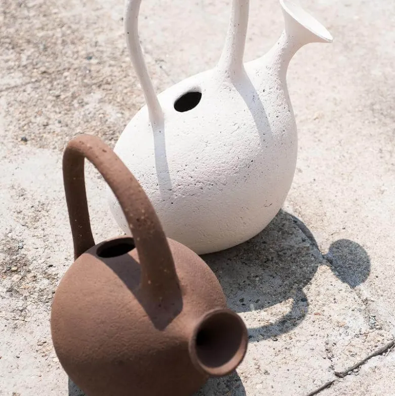 Aqua Regis Vase