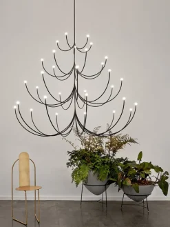 Arca 4-Tier Chandelier