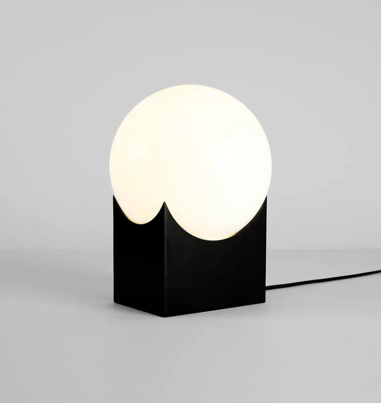 Atlas Table Lamp