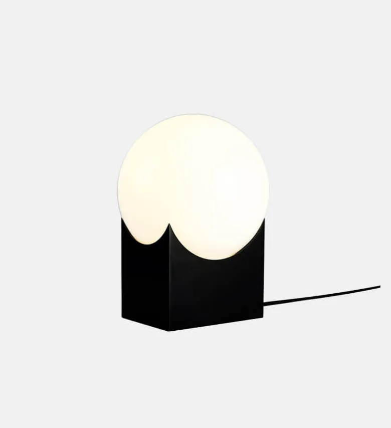 Atlas Table Lamp