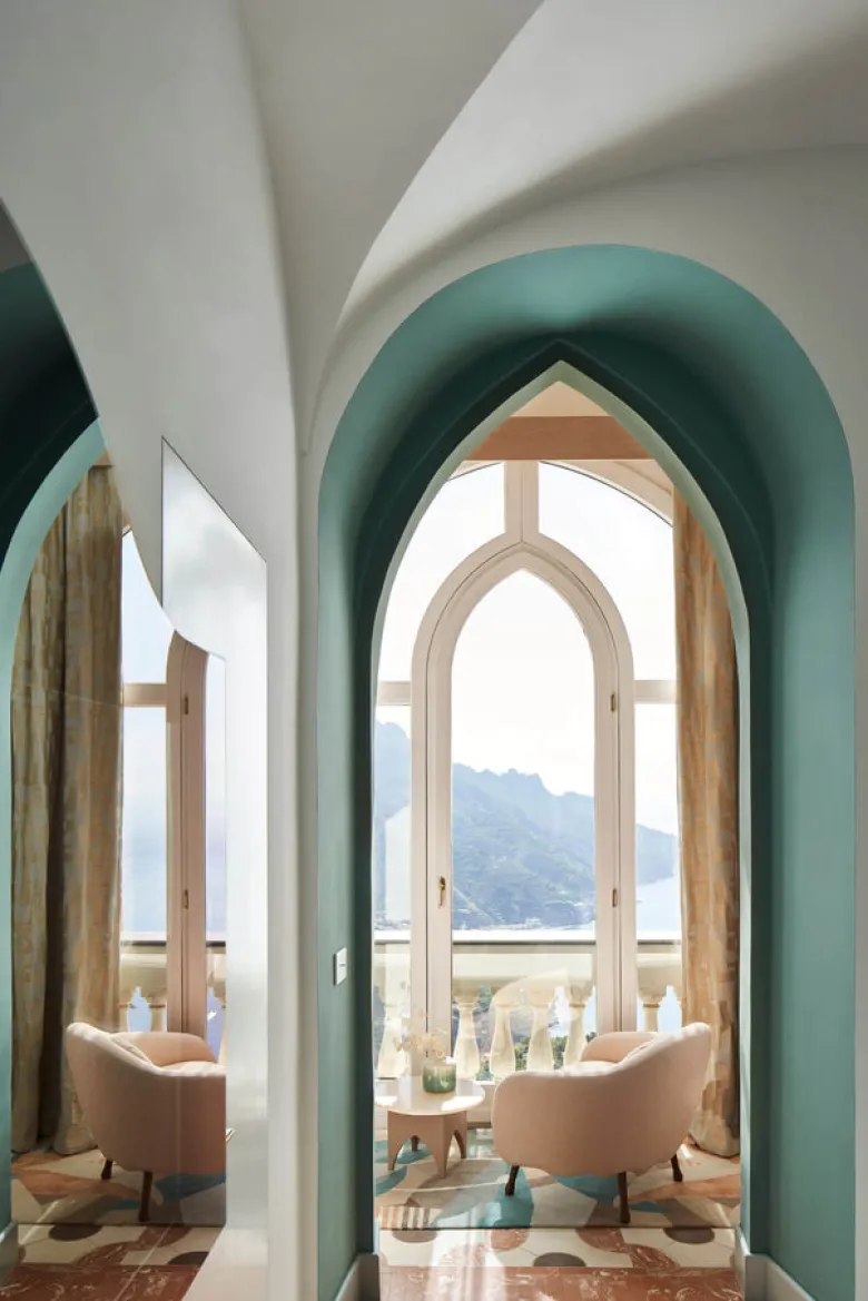 Avino Collection - Levante