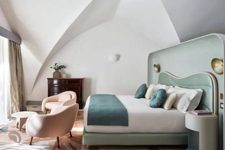 Avino Collection - Ponente