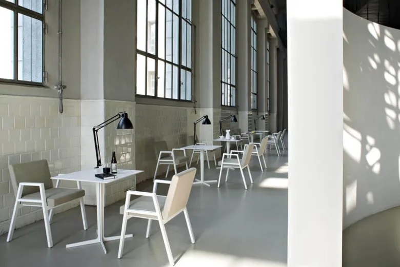 Babela Chair