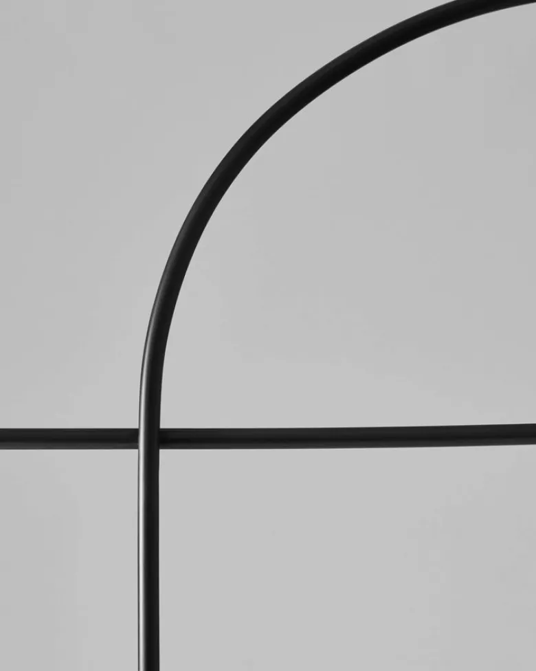 Bow Floor Lamp