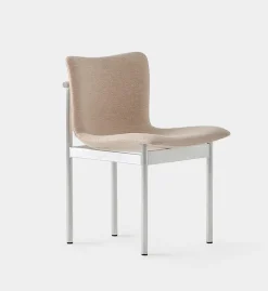Cadre Chair