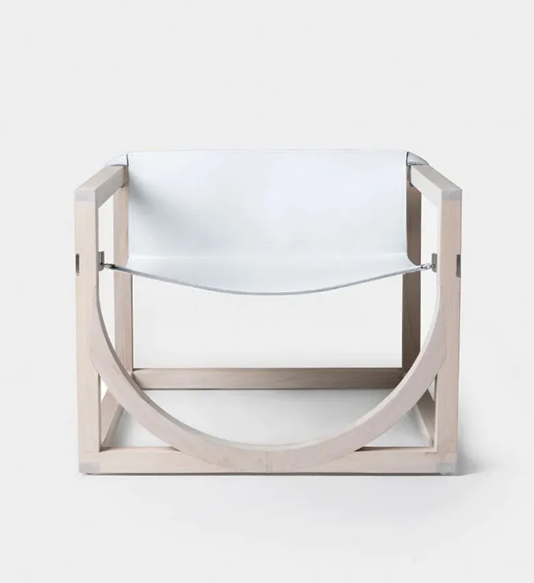Capa Lounge Chair