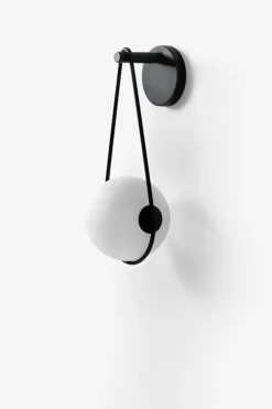 Corda Wall Lamp