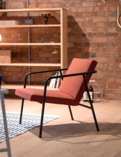 Crate Series Chair