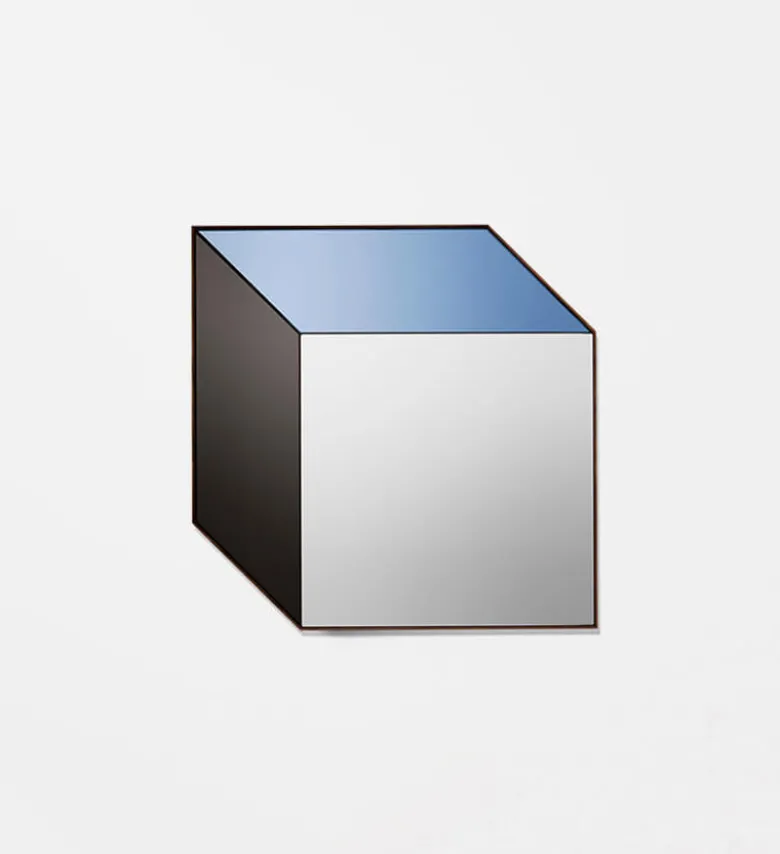 Cube Mirror