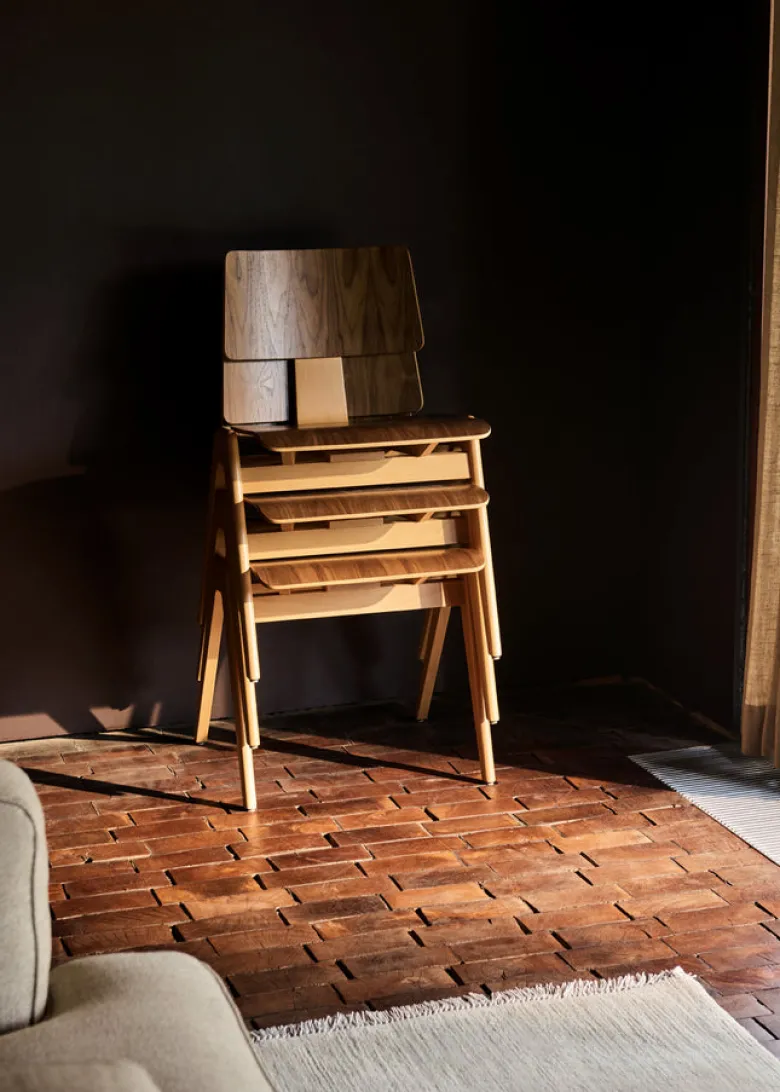 Daystak RD1 Side Chair
