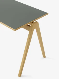 Daystak Table RD2