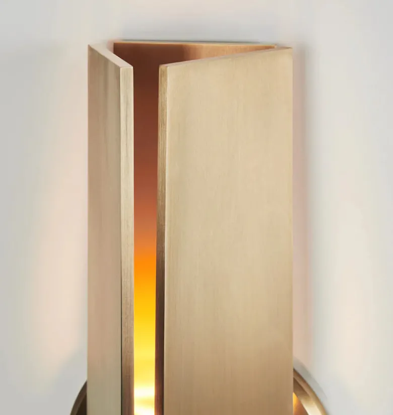Delta Sconce