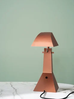 E63 Lamp