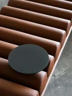 Five to Nine Daybed w/ backrest & right metal table