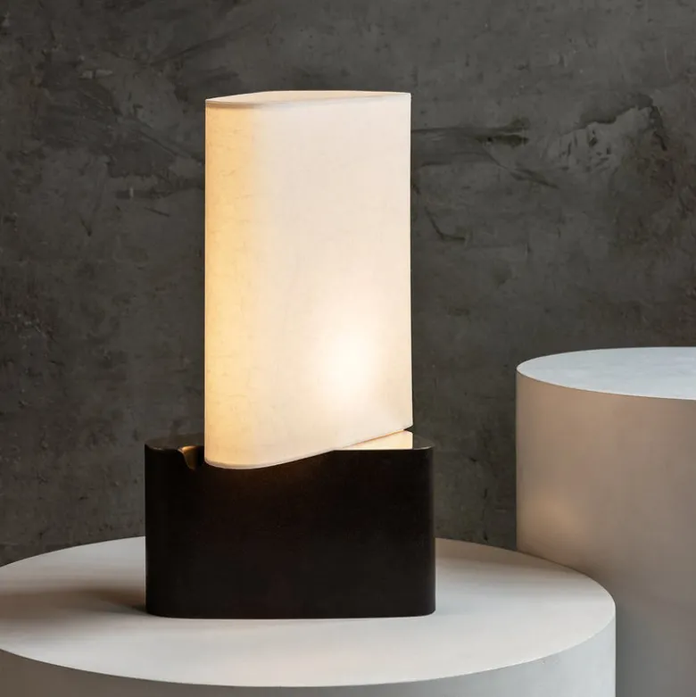 Fulcrum Table Light