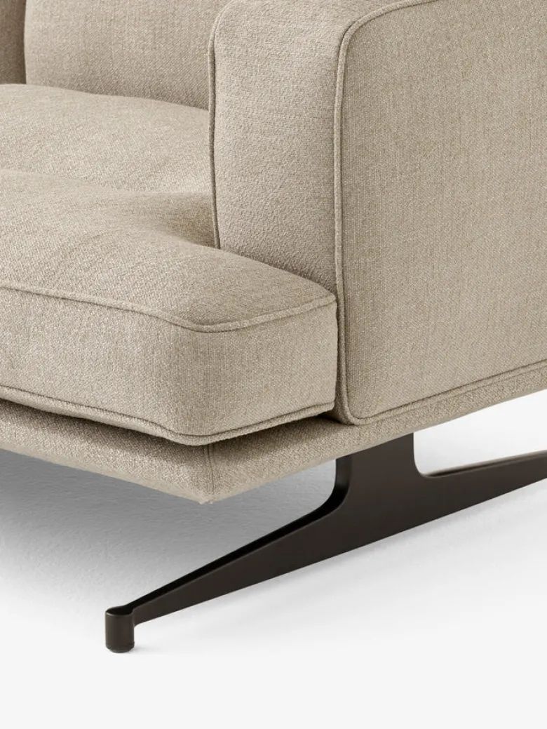 Inland AV42 Sofa
