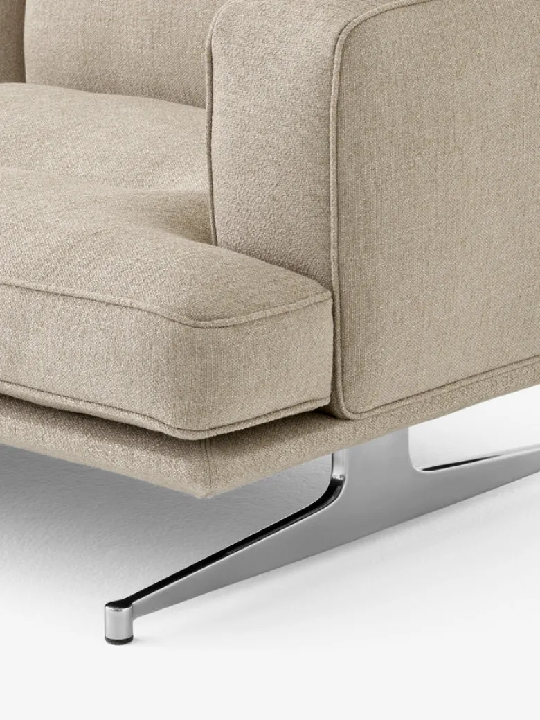 Inland AV42 Sofa