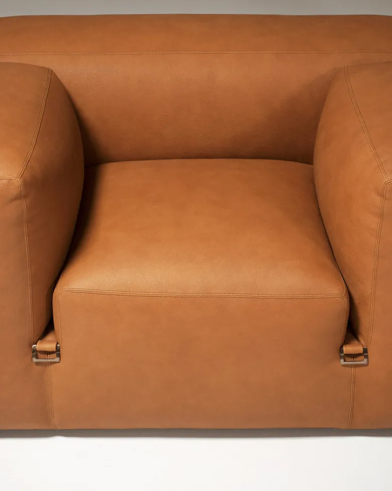 Le Mura Armchair Standard Fill