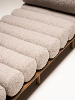 Le Mura Compositions / Wool Fill