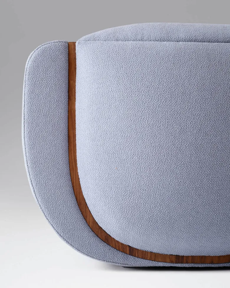 Linea Armchair