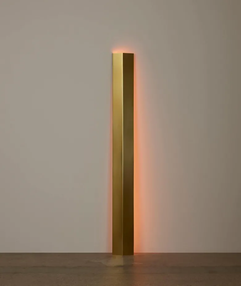 Mano Standing Light