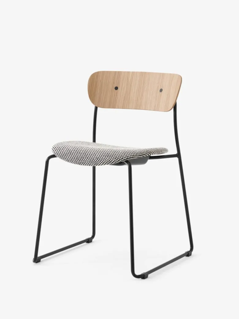 Pavilion AV52 Chair