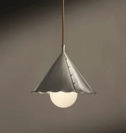 Petal Pendant