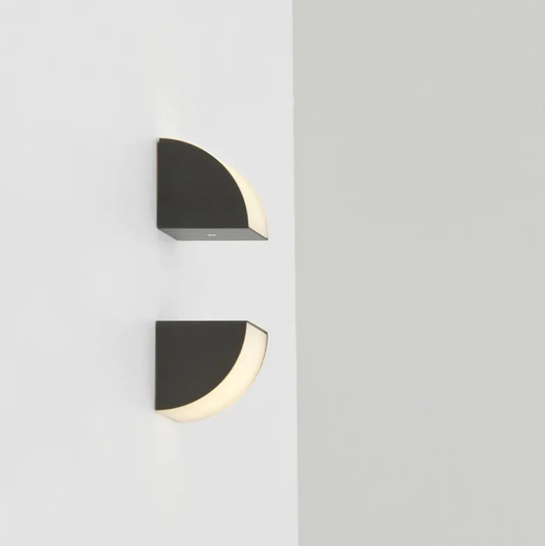 Phase Wall Sconce