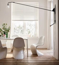 Potence Wall Lamp