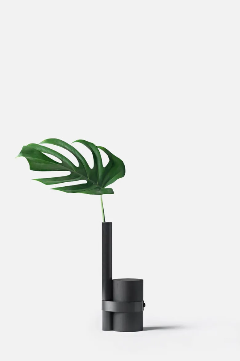 Pós-Tropical Vase