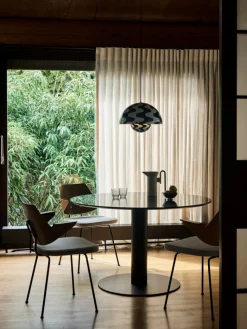 RFH RD7 Armchair