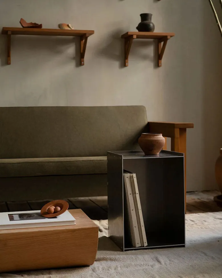 Rivet Box Table