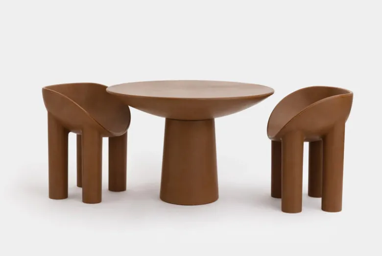 Roly Poly Dining Table
