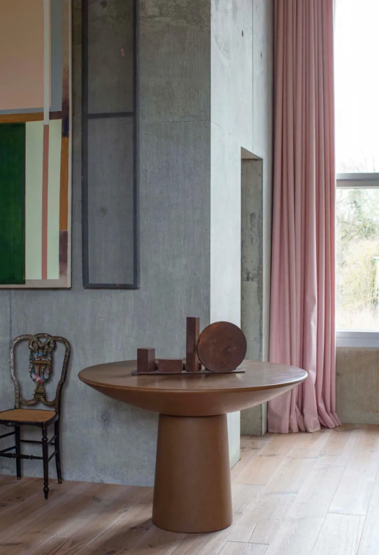 Roly Poly Dining Table