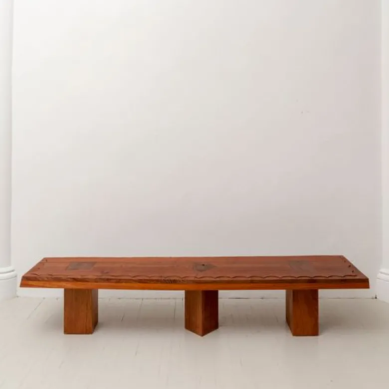 Scalloped Bench
