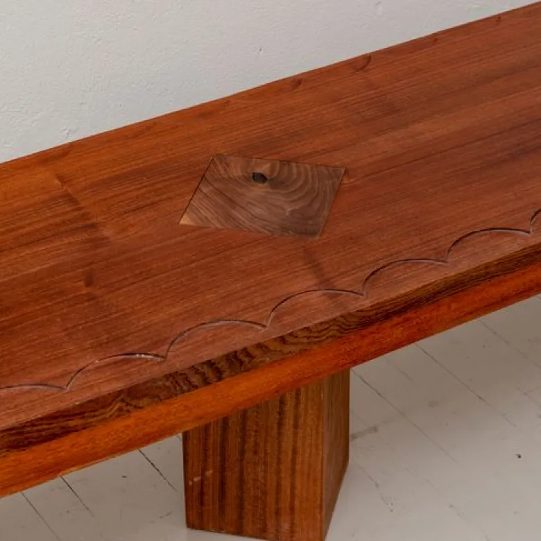 Scalloped Bench