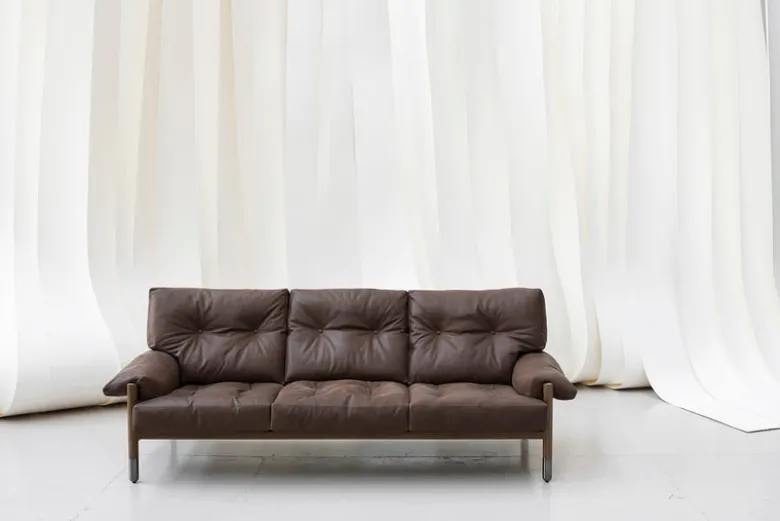 Sella Sofa