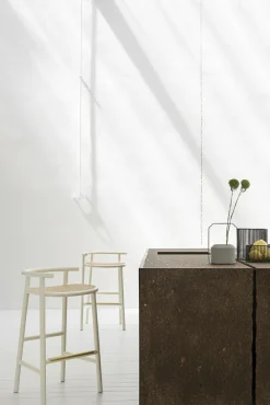 Single Curve Barstool & Counter