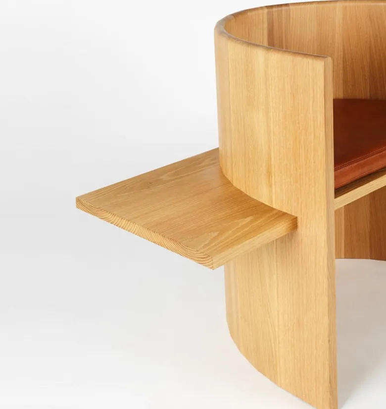 Sit, Set Chair