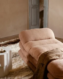 Solar Daybed