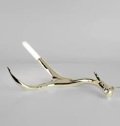 Superordinate Antler Table Lamp