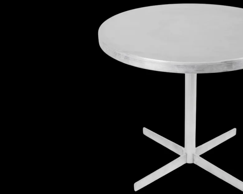 Tasca Table
