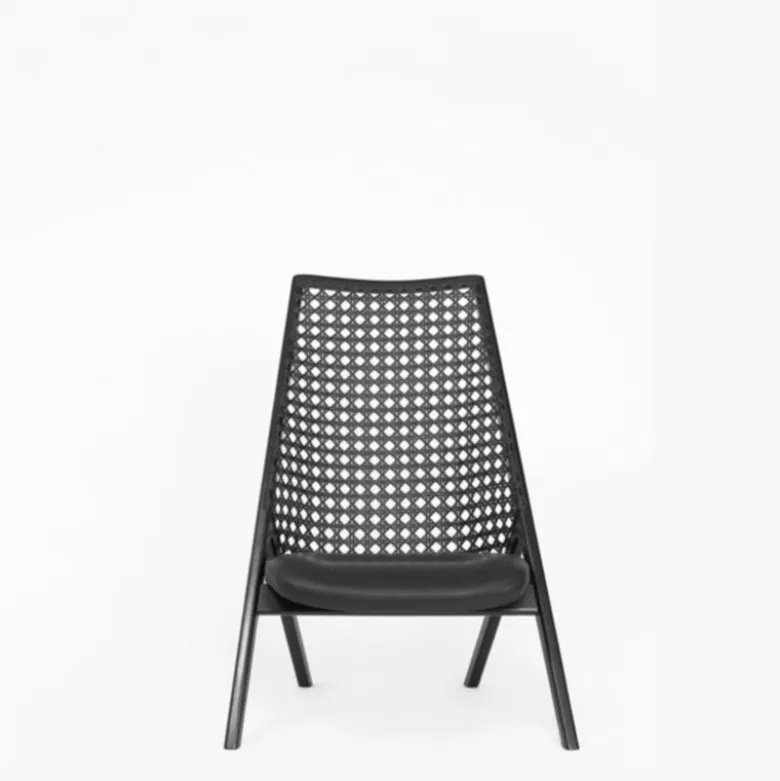 Tela Lounge Chair