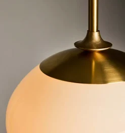The Roll & Hill Pendant