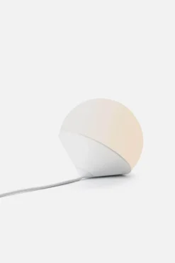 Tombo Lamp