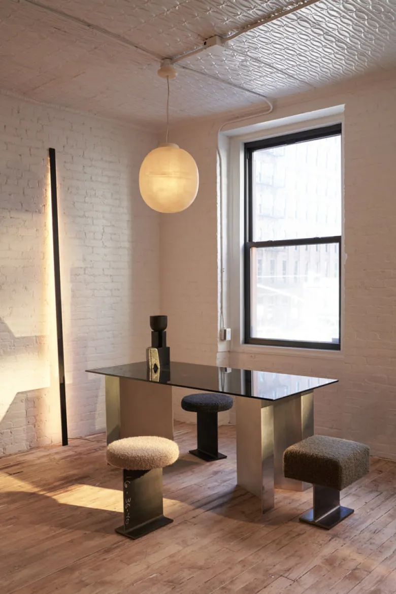 Trono Stool