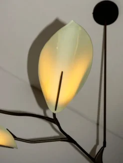 Unfurl Leaf Pendant
