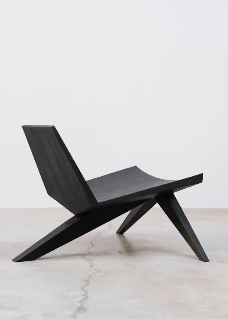 V-easy chair with ottoman