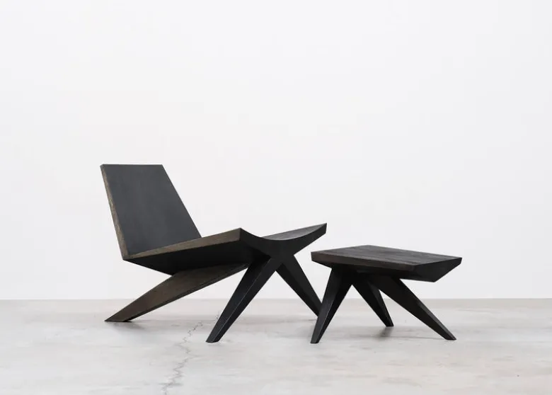 V-easy chair with ottoman