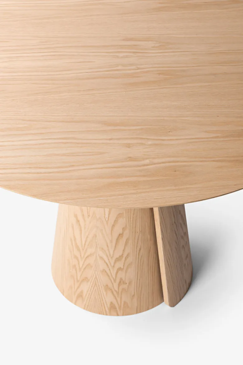 Volta Dining Table